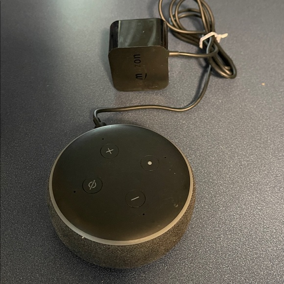 Amazon Echo Smart Speaker Set of 6 Display and Dots - Picture 7 of 7